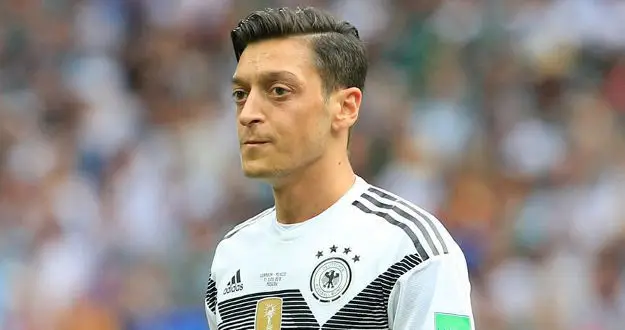 Mesut Özil, Almanya Milli Takımı'nı bıraktı