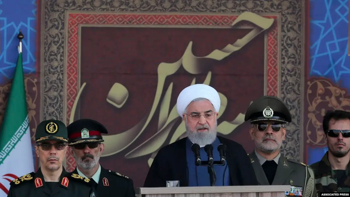 Ruhani'den 'Yabancı Güçler Bölgeden Uzak Dursun' Uyarısı