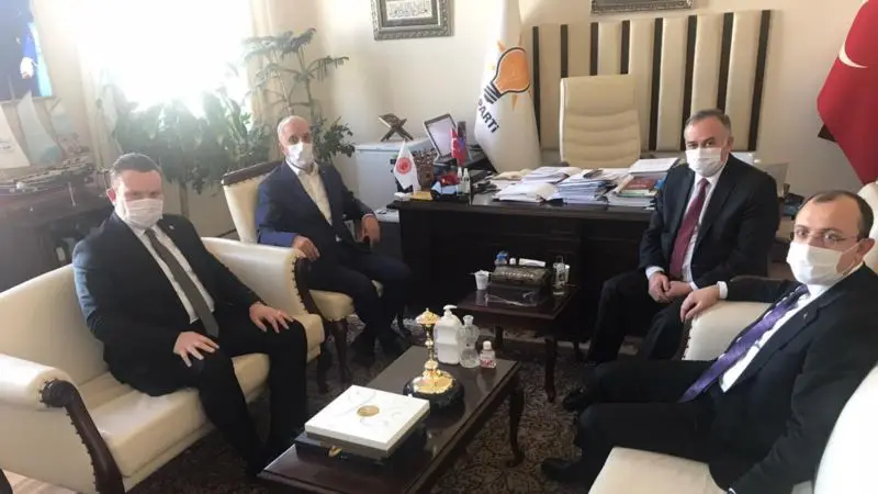 İşçiler Toplu Tepki Gösterdi AKP Şimdilik Geri Adım Attı