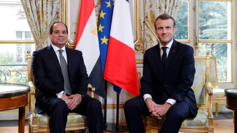 El Sisi'den Paris'e Kritik Ziyaret