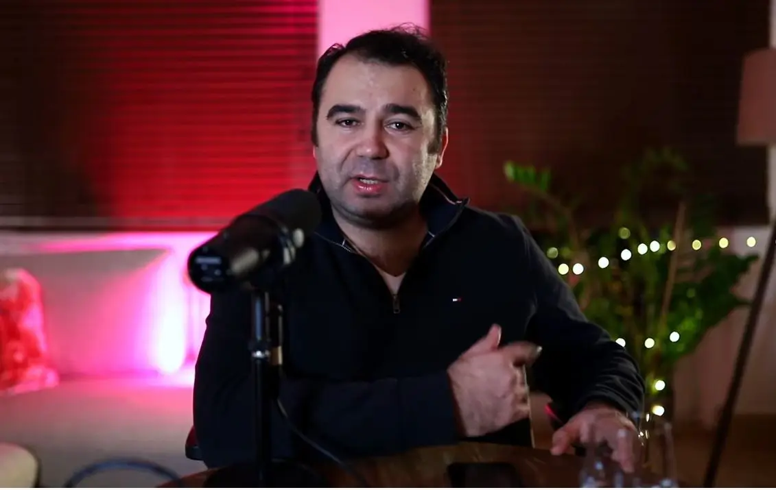 Sokaklar padişahınsa sosyal ağlar bizimdir