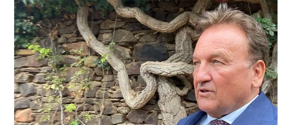 Baraner: Destinasyonlararası aşı programı yarışları başladı