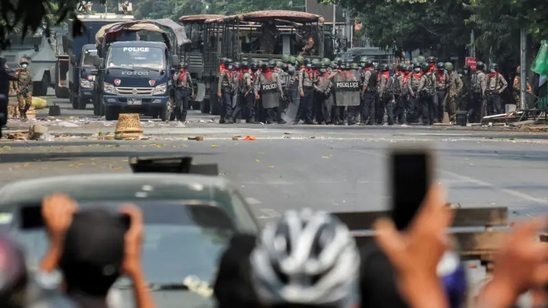ABD’den Myanmar’a Yeni Yaptırımlar