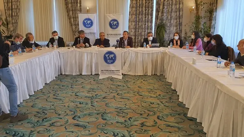 CHP’den "Diyarbakır Annelerine" Ziyaret