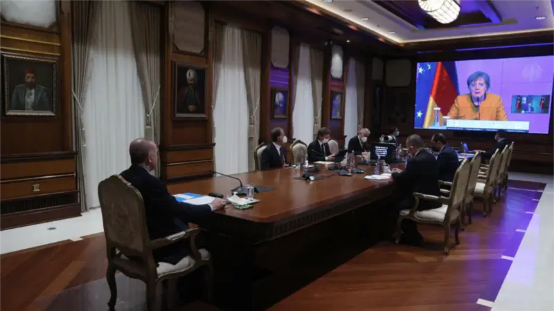 Erdoğan ve Merkel Bölgesel Konuları Görüştü