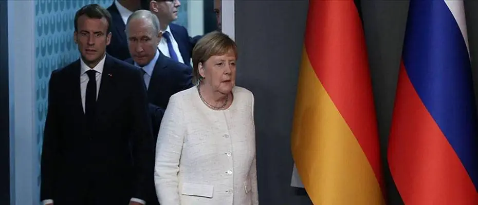 Putin, Merkel ve Macron ile çevrim içi görüşme yaptı