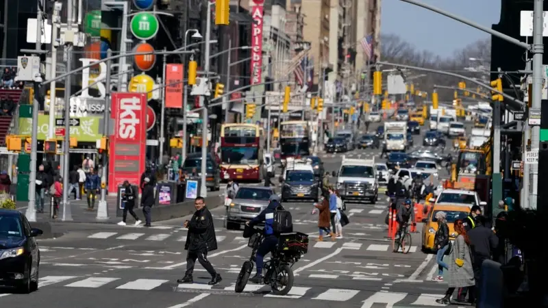 New York’ta Kısıtlamalar Kaldırılıyor