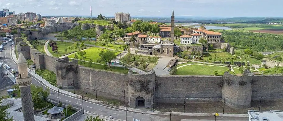 Diyarbakır tarih, doğa ve lezzet tutkunlarını ağırlamaya hazır