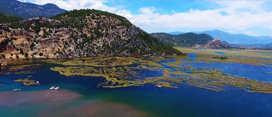 Labirent görünümlü Dalyan sazlıkları misafirlerini yine eşsiz bir yolculuğa çıkaracak