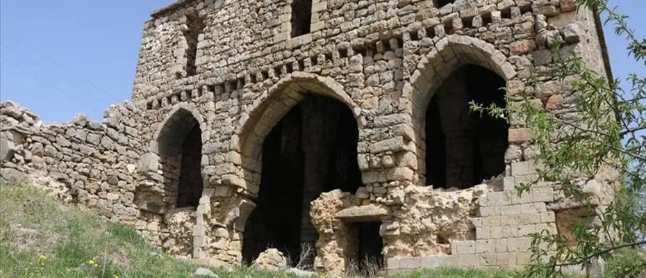 Diyarbakır'da tarihi Meryem Ana Manastırı turizme kazandırılmayı bekliyor