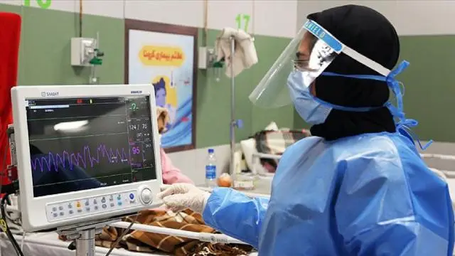 İran'da koronavirüsten ölenlerin sayısı 90 bini geçti