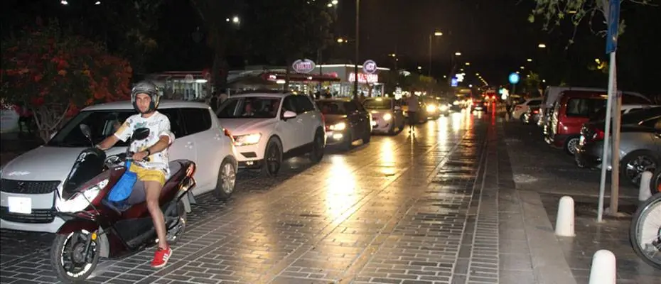'Turizmin başkenti' Antalya'da bayram tatili yoğunluğu