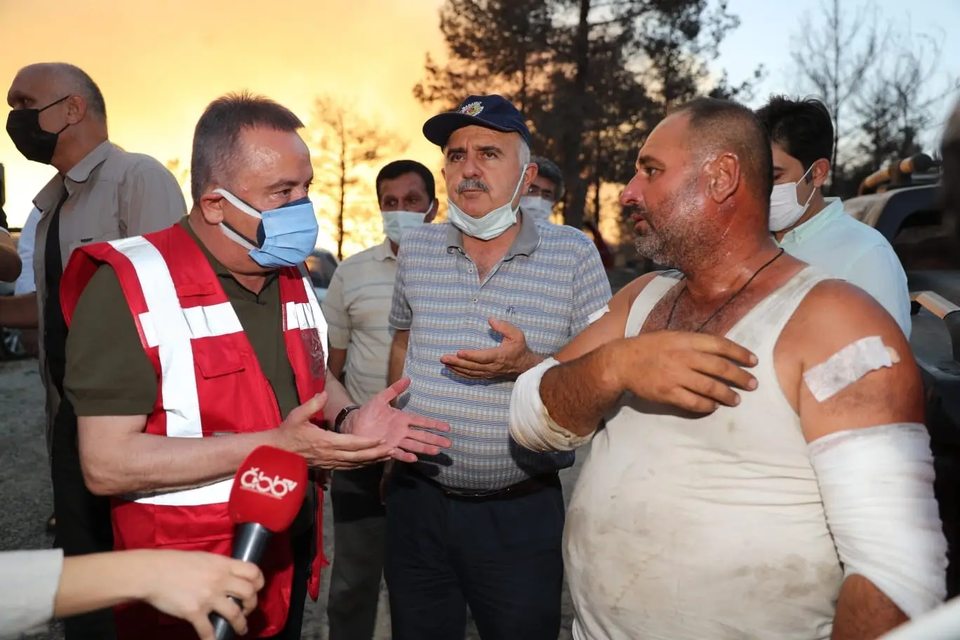 Antalya İş dünyası da yaraları sarıyor