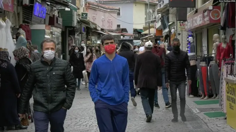 “Göz Göre Göre Dördüncü Pike Gidiyoruz”