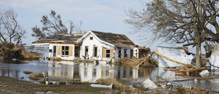 ABD'nin Louisiana eyaletinde İda Kasırgası yıkıma neden oldu