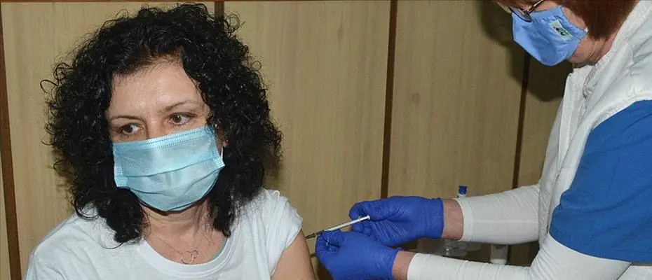 AB'de aşılama oranında doğu ülkeleri 'batı'ya yaklaşamıyor