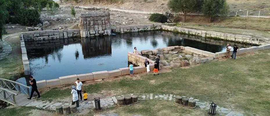 Konya'daki Hitit su anıtı tarihi ve mimarisiyle ilgi çekiyor