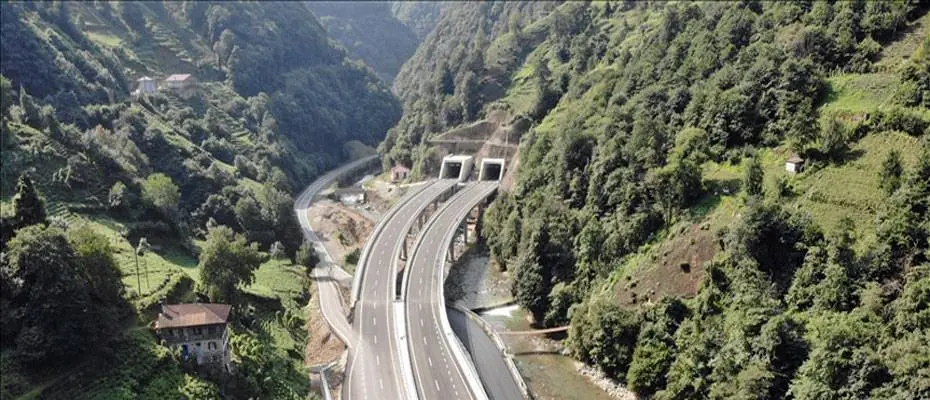 Rize'nin ulaşım standardı yeni yol ve tünellerle yükseliyor