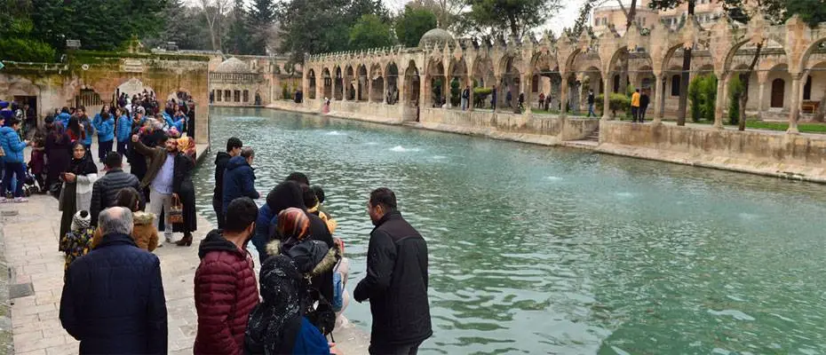 Şanlıurfa'da turizm kontrollü normalleşmeyle canlandı