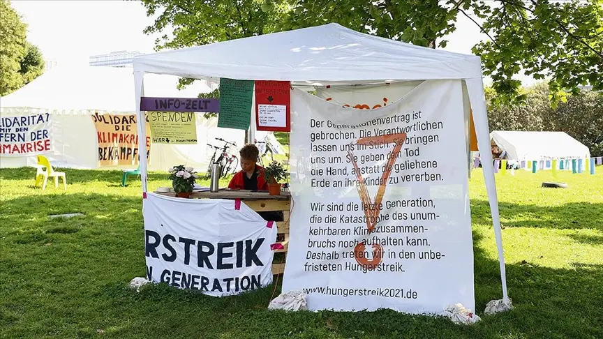 Almanya'da aktivistler açlık grevini sürdürüyor