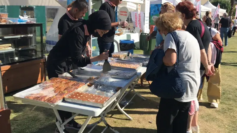 İzmir’in Ayaküstü Lezzetleri