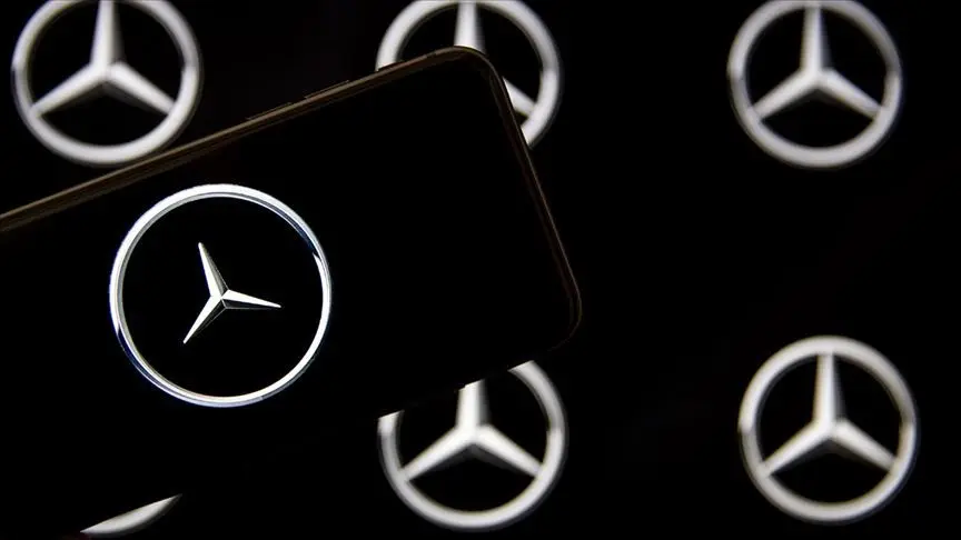 Mercedes-Benz'in araç teslimatları yüzde 30,2 düştü
