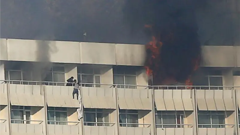 Taleban'dan İntihar Bombacılarının Ailelerine Yardım