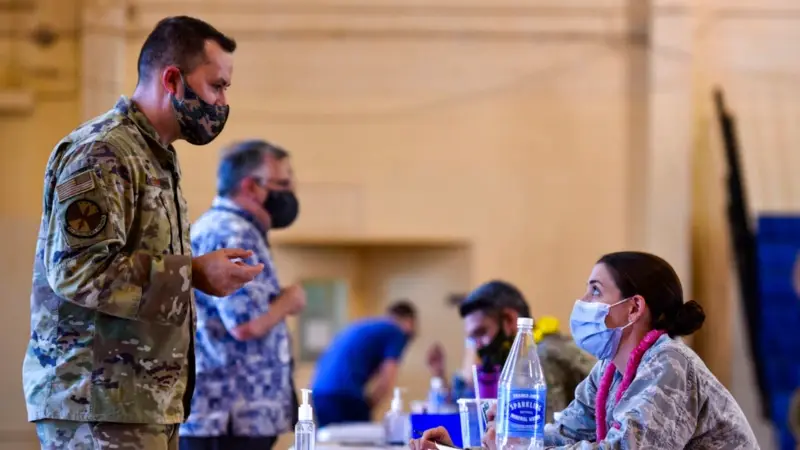 ‘‘En Kötü Aşı Karnesi Deniz Piyadeleri’nde"