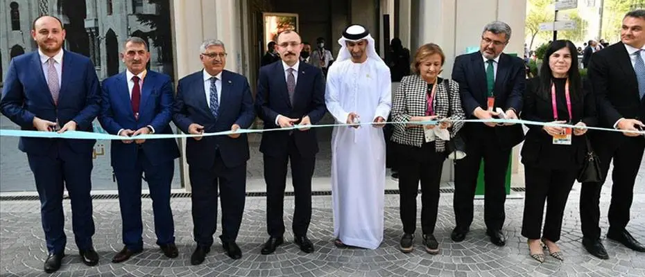 Bakan Muş 'Expo 2020 Dubai'de Türkiye pavilyonunun açılışını yaptı