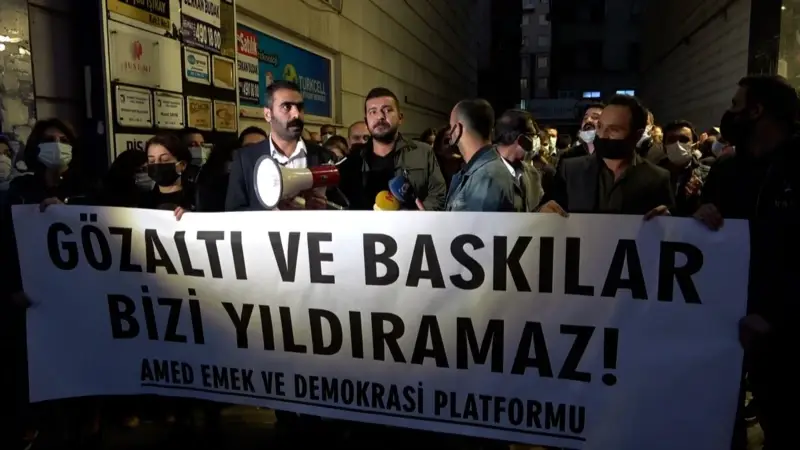 Diyarbakır’da Operasyona Tepki