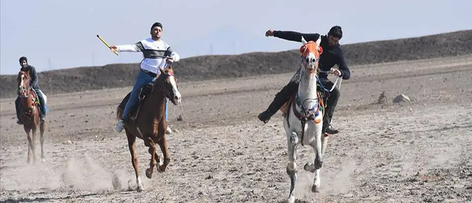 Kars'ta ata sporu 'cirit' köylüler tarafından yaşatılıyor