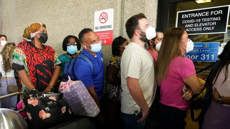 Yeni Varyant 'Omicron' Dünyayı Alarma Geçirdi