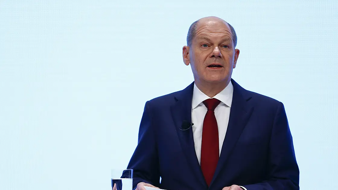 Scholz Rusya'nın Ukrayna'ya açtığı savaşta çatışmaların durmasını istedi