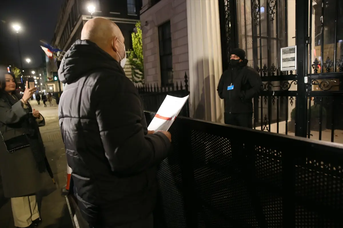 Londra'da Çin'e soykırım protestosu