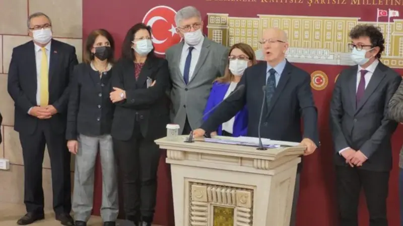 Barış Akademisyenleri Hukuki Süreçlerde Kararlı