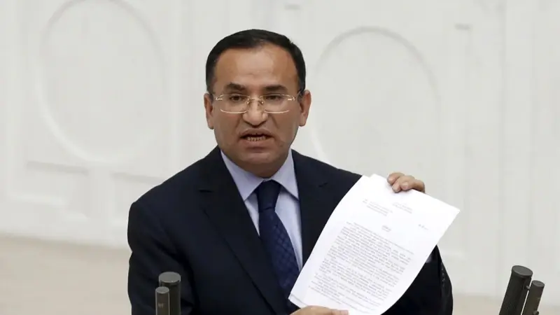Bekir Bozdağ Adalet Bakanlığı’na Atandı