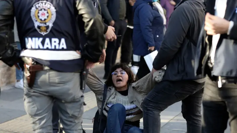 "Türkiye İnsan Hakları Hukukunu Hiçe Sayıyor"