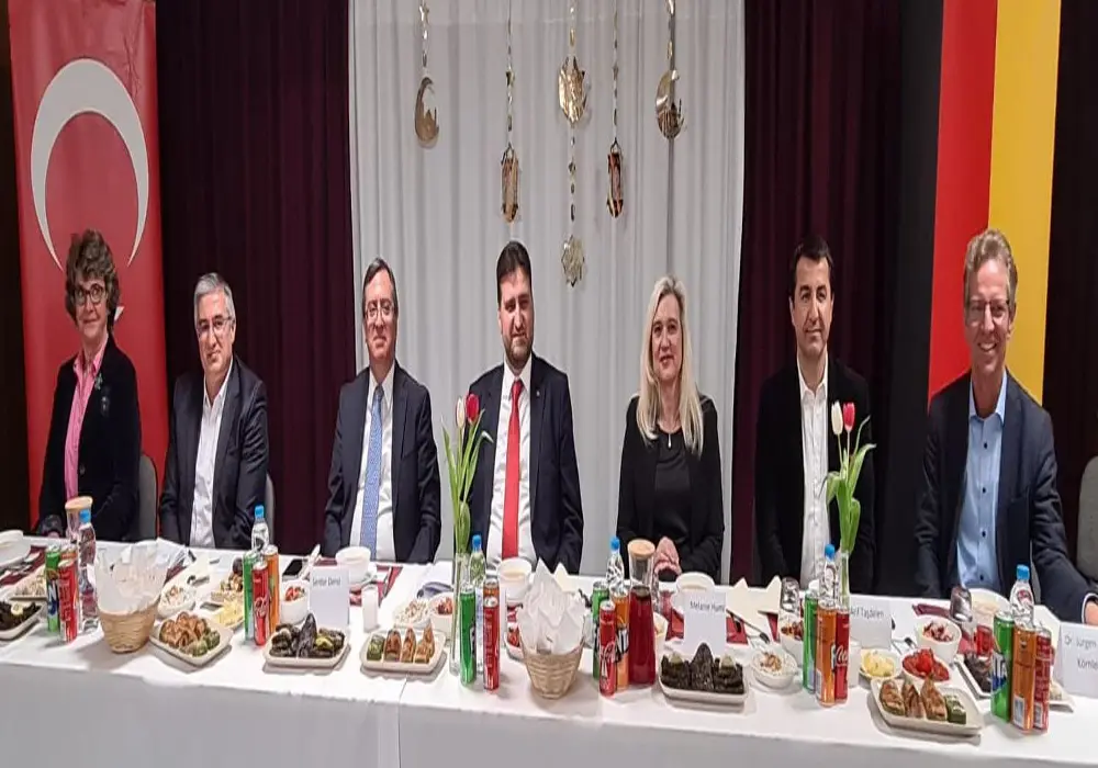 DİTİB Nürnberg iftarında bir araya geldiler