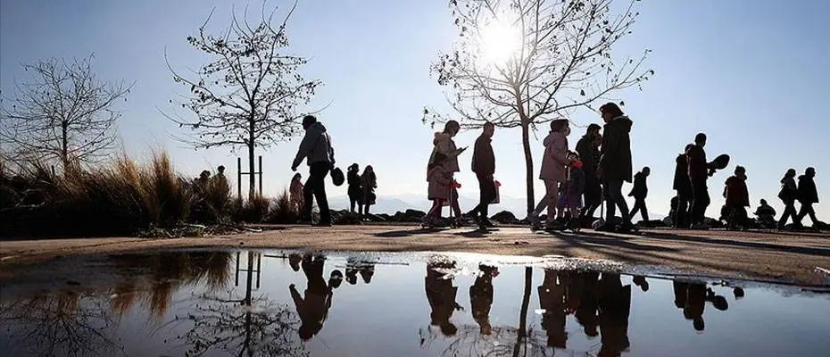 Kovid-19'da son aşamaya geçiliyor, Türkiye 'eski normali'ne kavuşuyor