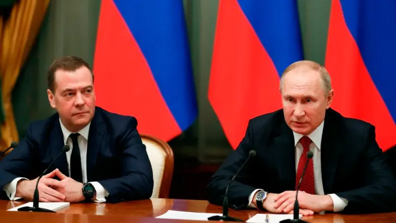 Medvedev’den NATO’ya Nükleer Tehdit