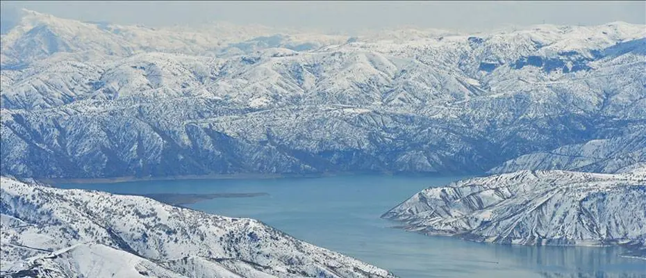 Tunceli'nin karla kaplı zirveleri trekking ve fotoğraf tutkunlarını ağırlıyor