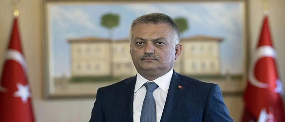 Antalya'ya hafta sonu günde yaklaşık 45 bin yabancı turist geliyor