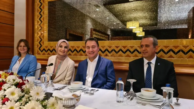 “Ortak Aday İçin Ekonomi Programı Şart"