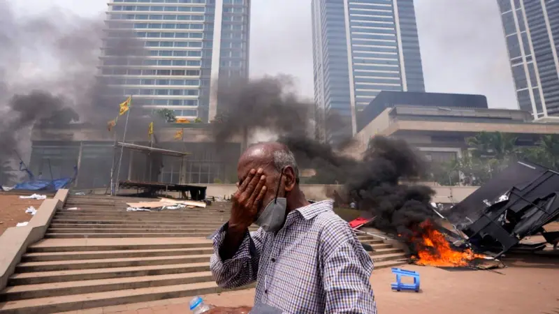 Sri Lanka'da Ekonomik Krizi Protestolar Büyüdü