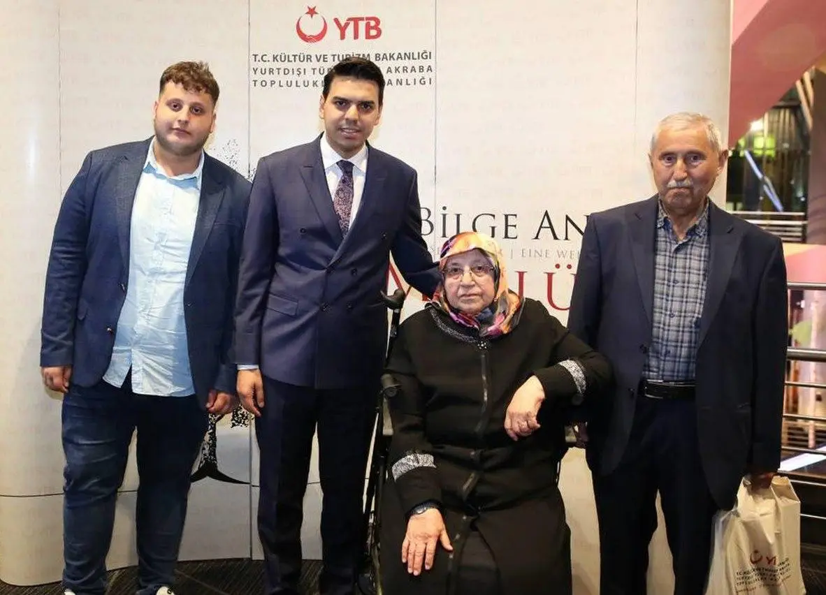MEVLÜDE ANA’NIN HAYATI KİTAP OLDU