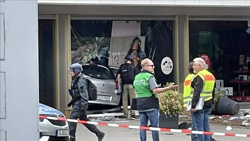 Berlin'de bir aracın yayaların üzerine sürüldüğü olayın siyasi arka planı yok