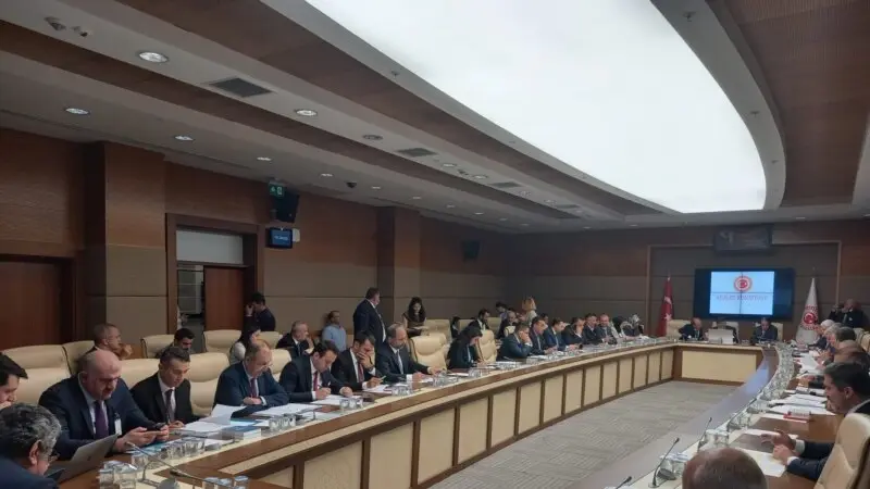 Basın Kartı ve Resmi İlan İçin “İktidar Sopası” Tepkisi