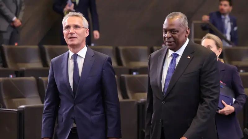 NATO Savunma Bakanları Ukrayna’yı Görüşüyor