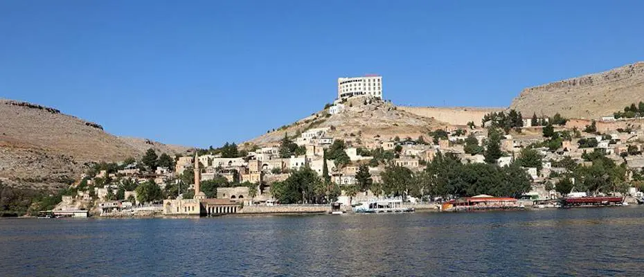 Su altındaki şehir Halfeti 'Mezopotamya' markasıyla İtalya'da tanıtılıyor