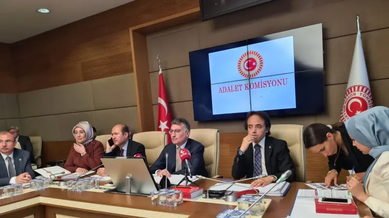 Tartışmalı Basın Kanunu Teklifi Adalet Komisyonu'nda